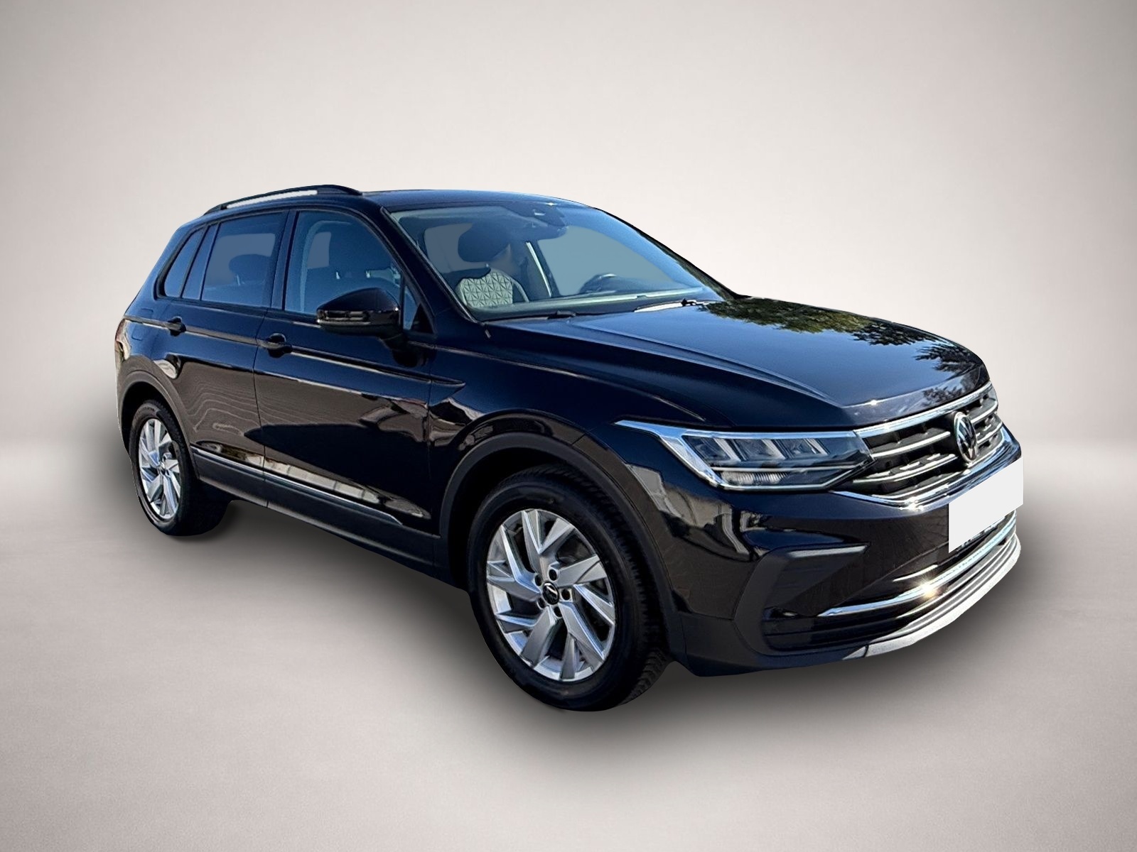 Fotografie des Volkswagen Tiguan 1.5 TSI Life *LED*Navi*Sitzheizung*