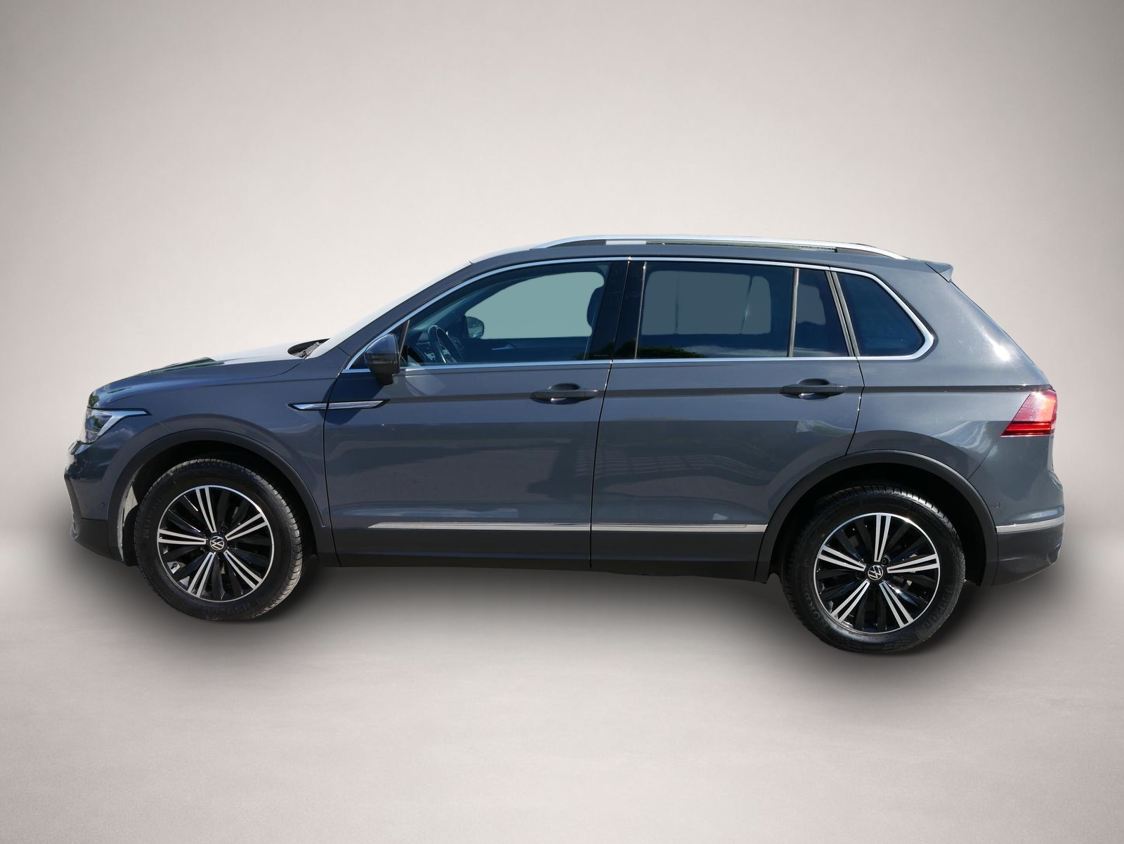 Volkswagen Tiguan Tiguan 2.0 TDI DPF DSG 4M LIFE * FAHRERASSISTENZ - Thumbnail 3