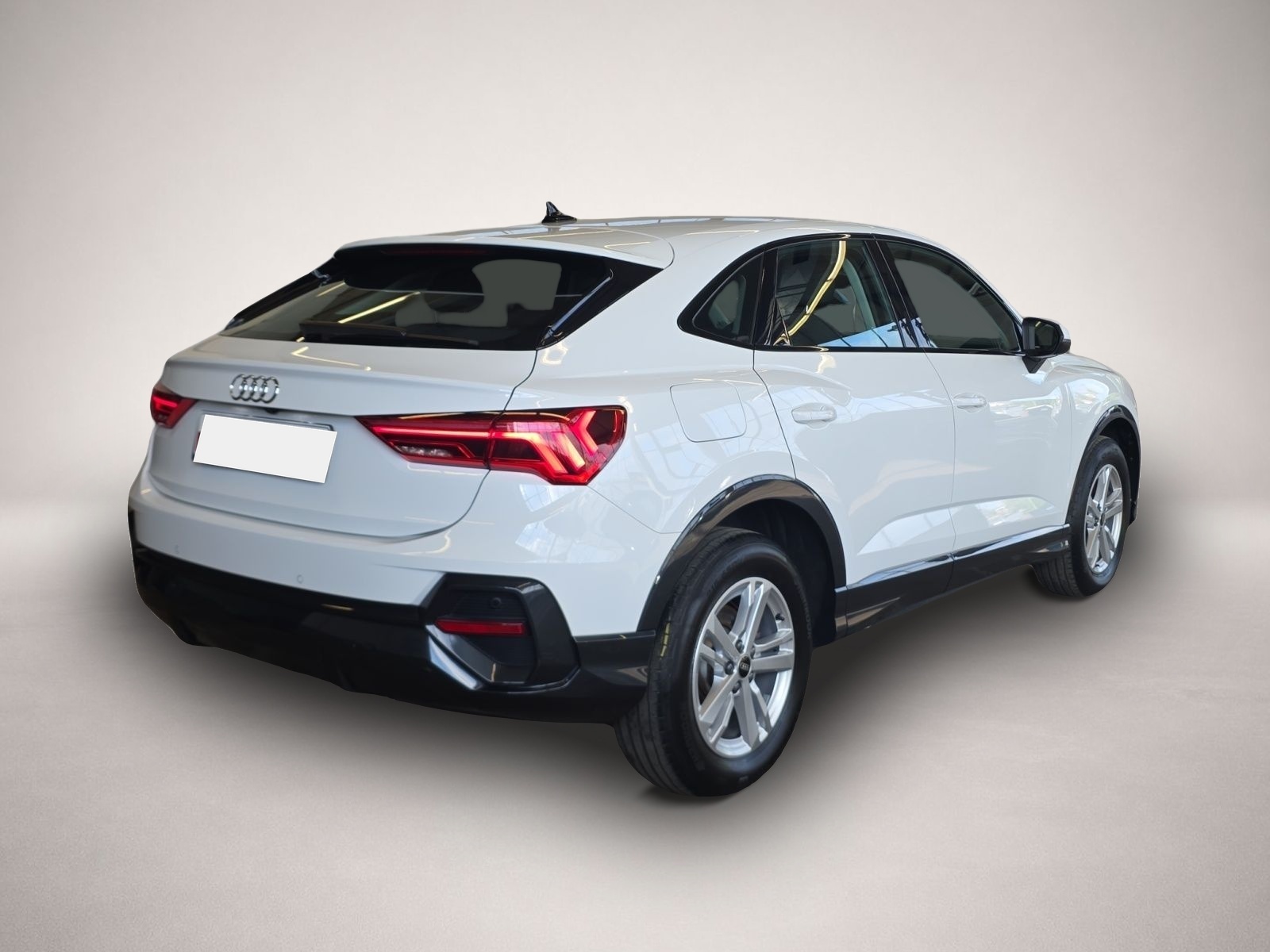Bild 5 Audi Q3 Sportback 35 TDI schwarzpaket*AHK*LED*Navi*