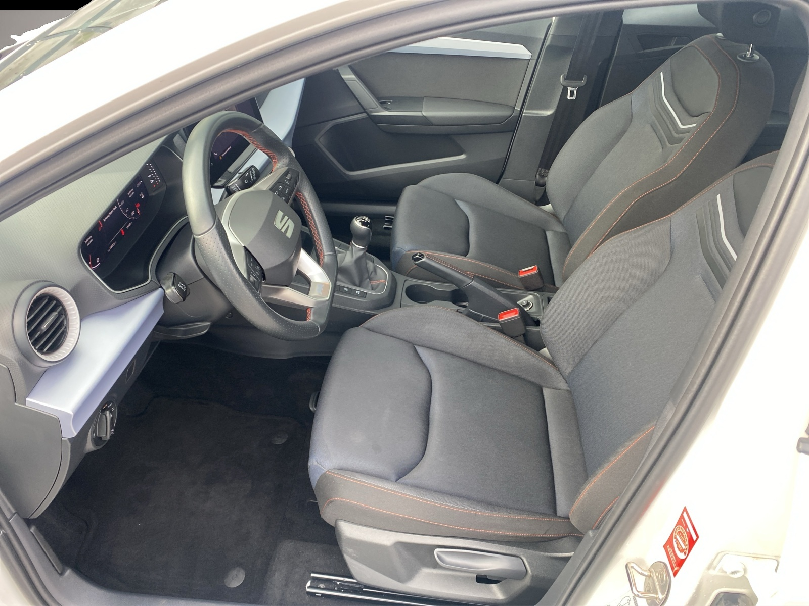 Bild 6 Seat Ibiza 1.0 TSI FR KAMERA NAVI LED FULL LINK