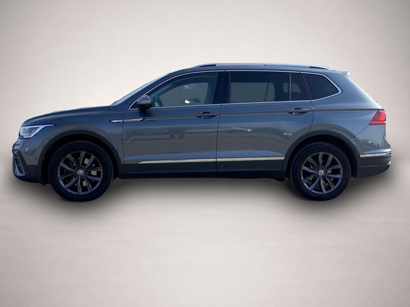 Bild 2 Volkswagen Tiguan Allspace 2.0 TSI DSG 4-MOTION Life 7-SITZ