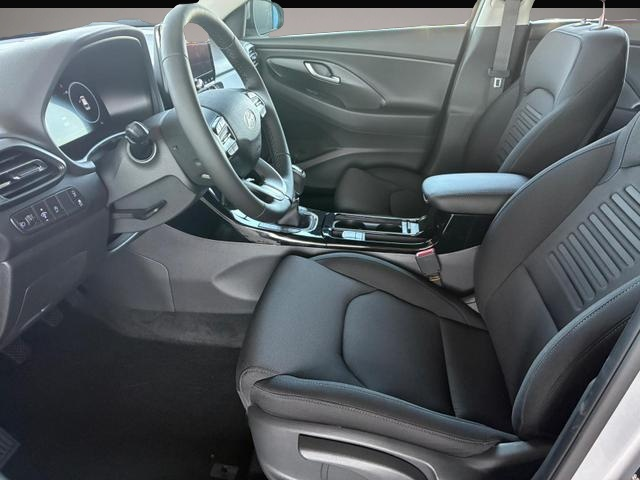 Bild 4 Hyundai i30 Kombi - PD GO 1.0 TGDI 74 kW (101 PS), Scha.