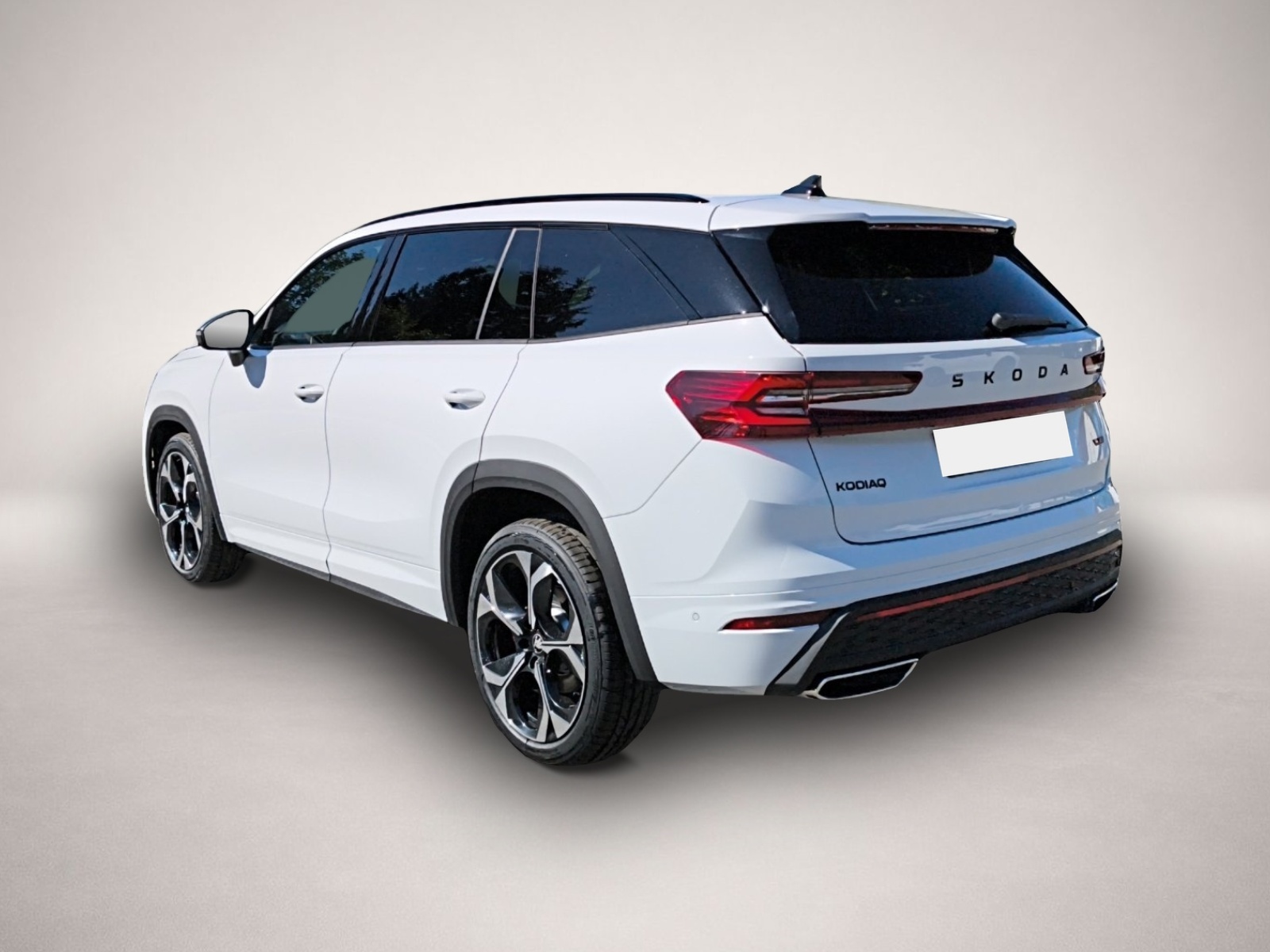 Bild 5 Skoda Kodiaq 2.0 TSI DSG 4x4 RS AHK PANO RFK MATRIX 36