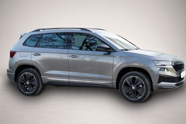 Fotografie 5 des Skoda Karoq 1.5 TSI 7DSG 110kW Drive 130 Plus