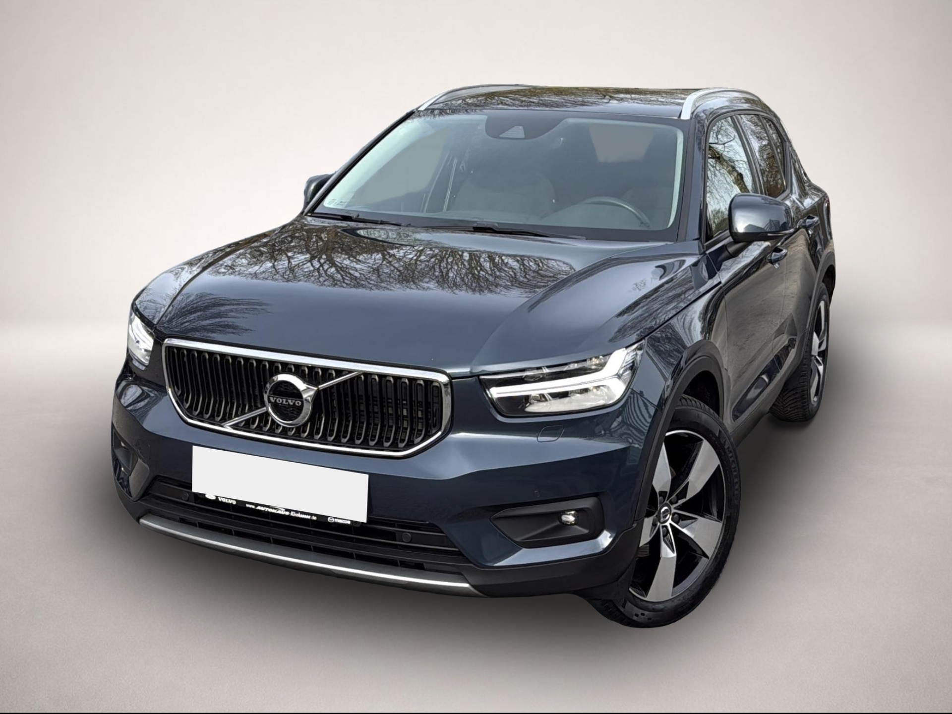 Vehicle image 0