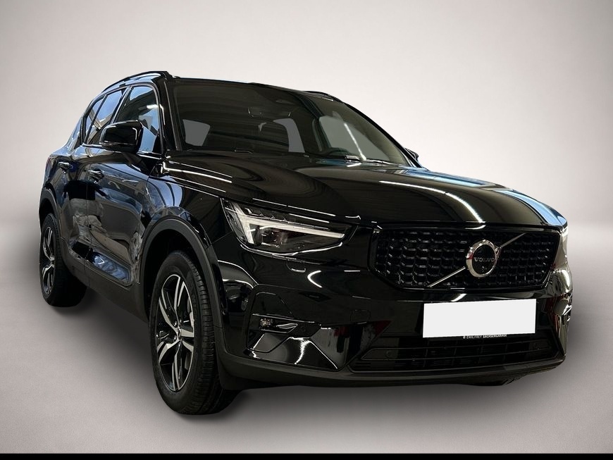 Fotografie 1 des Volvo XC40 B3 B DKG Plus Dark 120 kW, 5-türig