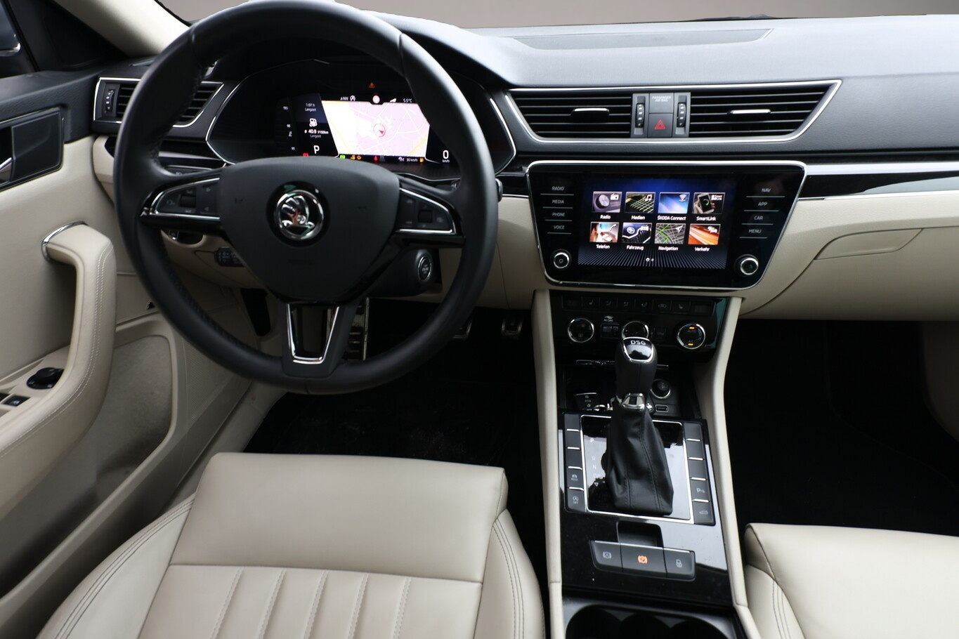 Bild 8 Skoda Superb Combi 1.5 TSI 150 DSG L&K Pano AHK ACC