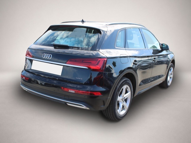 Bild 2 Audi quattro Q5 50 TFSI e quattro S-tronic Standklima/AHK/Pan