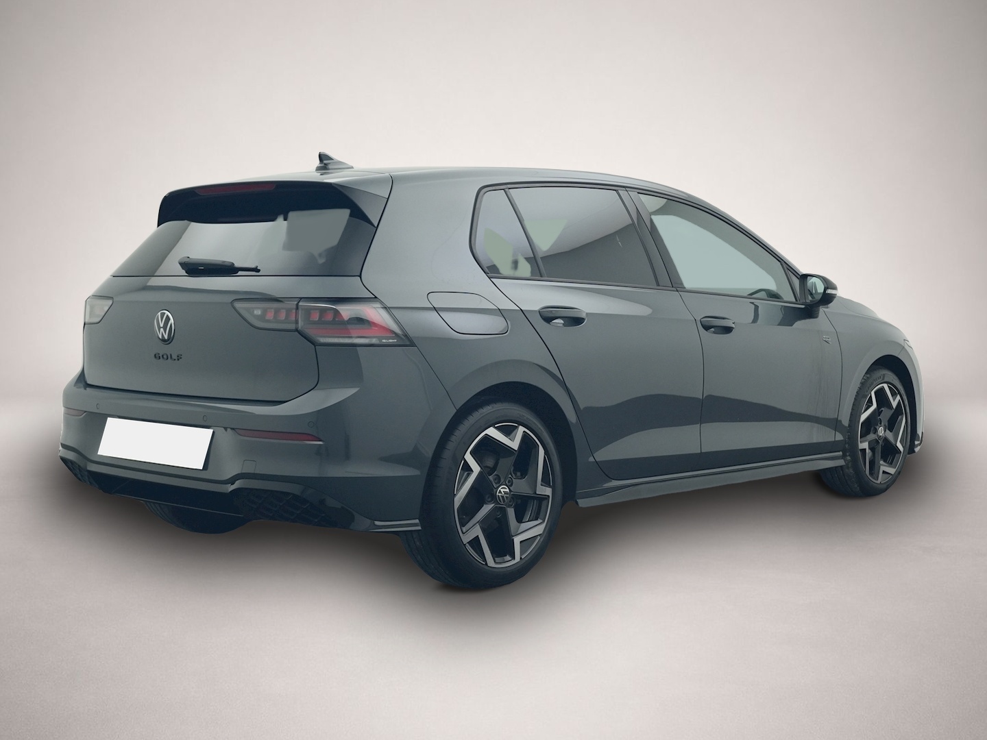 Fotografie 1 des Volkswagen Golf 8 2.0 TDI DSG R-Line BLACK-STYLE 5-J-GAR AH
