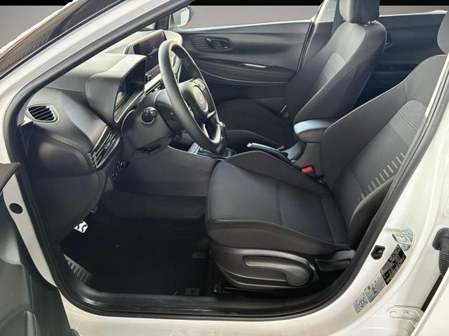 Bild 4 Hyundai Bayon Comfort Plus 1.2 MPI / Navi / PDC m. Kame.