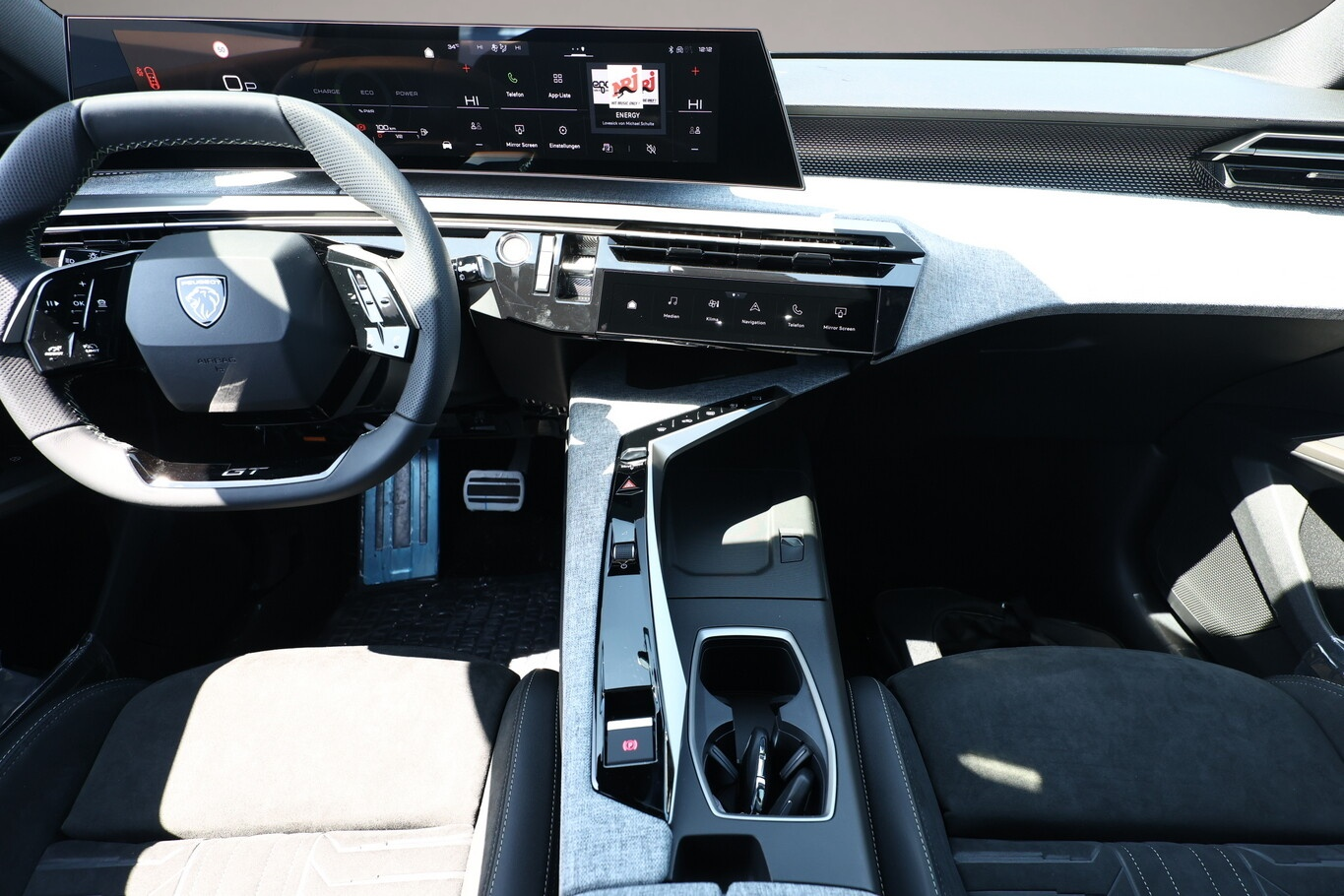 Bild 7 Peugeot 5008 Hybrid GT Pano KomfortP AHK 360° TotW ACC