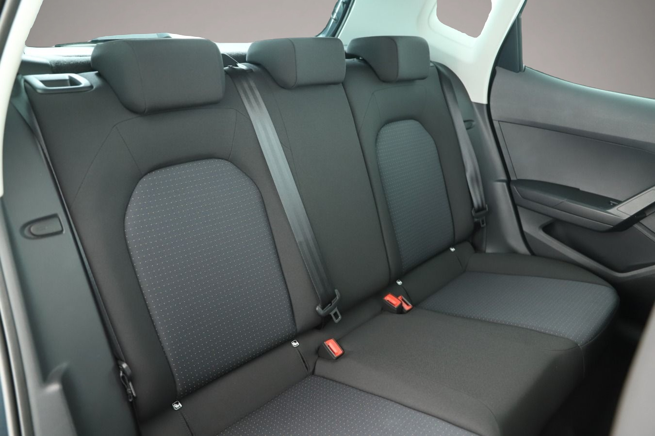 Bild 5 Seat Arona 1.0 TSI Style Parklenkassist/AHK/DAB