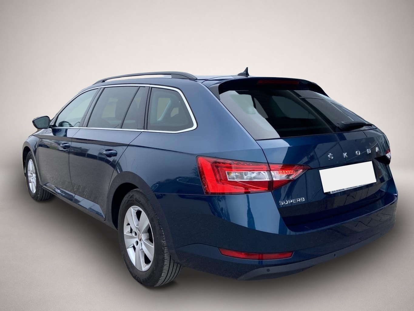 Fotografie 3 des Skoda Superb Combi 2.0 TDI Ambition PANORAMA+AHK+SMART