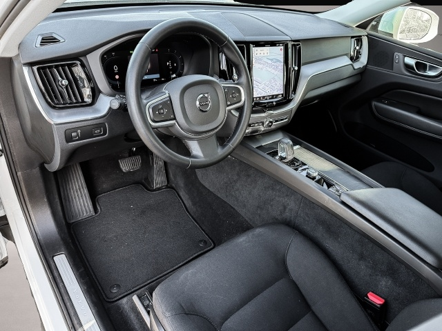 Bild 4 Volvo XC60 Momentum Pro 2WD AHK Digitales Cockpit Soun