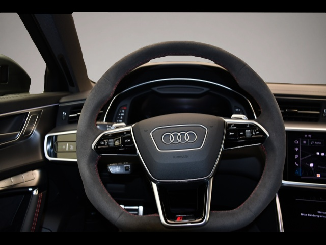 Fotografie des Audi RS6 RS 6 Avant 4.0 TFSI quattro tiptronic performanc
