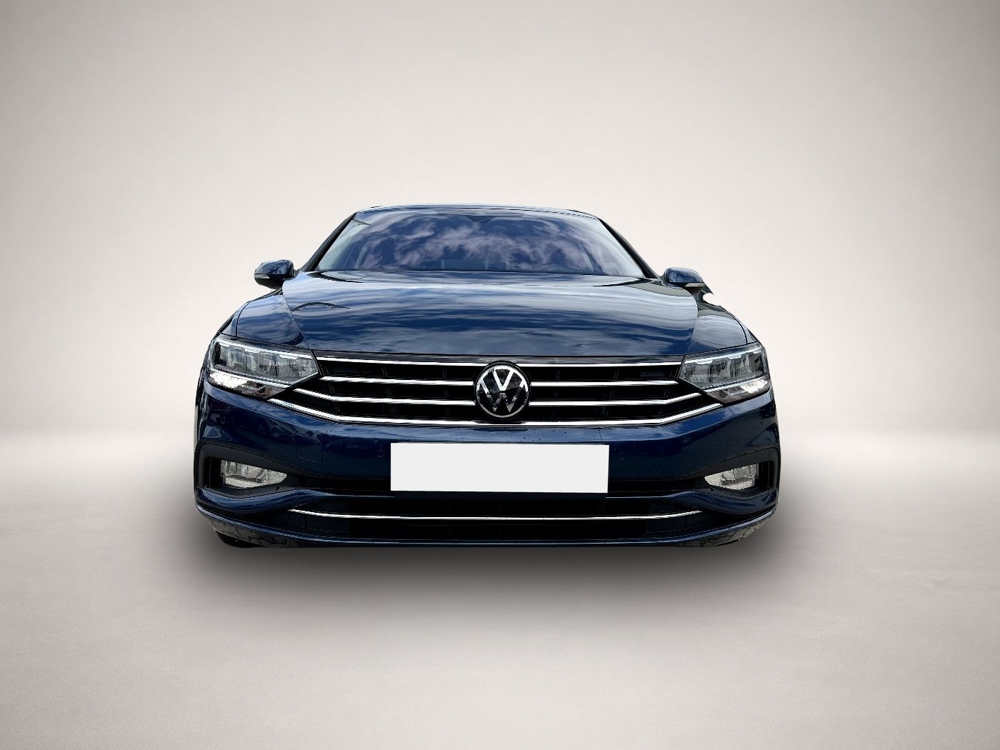 Bild 6 Volkswagen Passat Variant 2.0 TDI BMT Business LED Navi AHK