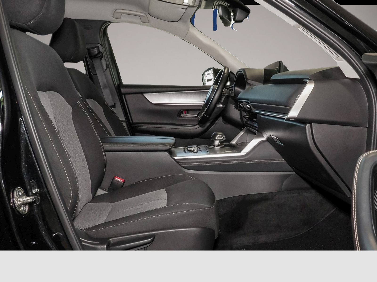 Fotografie 5 des Mazda CX-60 2.5 e-SKYACTIV-PHEV Hybrid Exclusive-Line