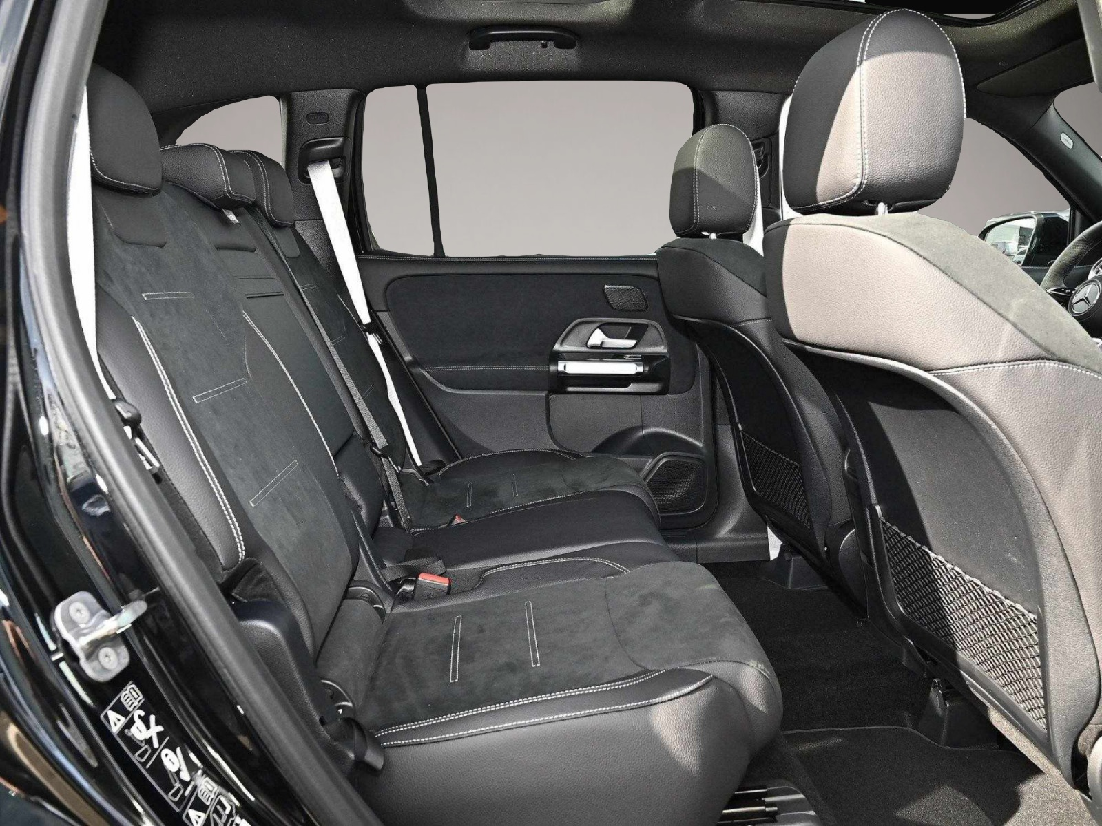 Bild 4 Mercedes-Benz GLB 200