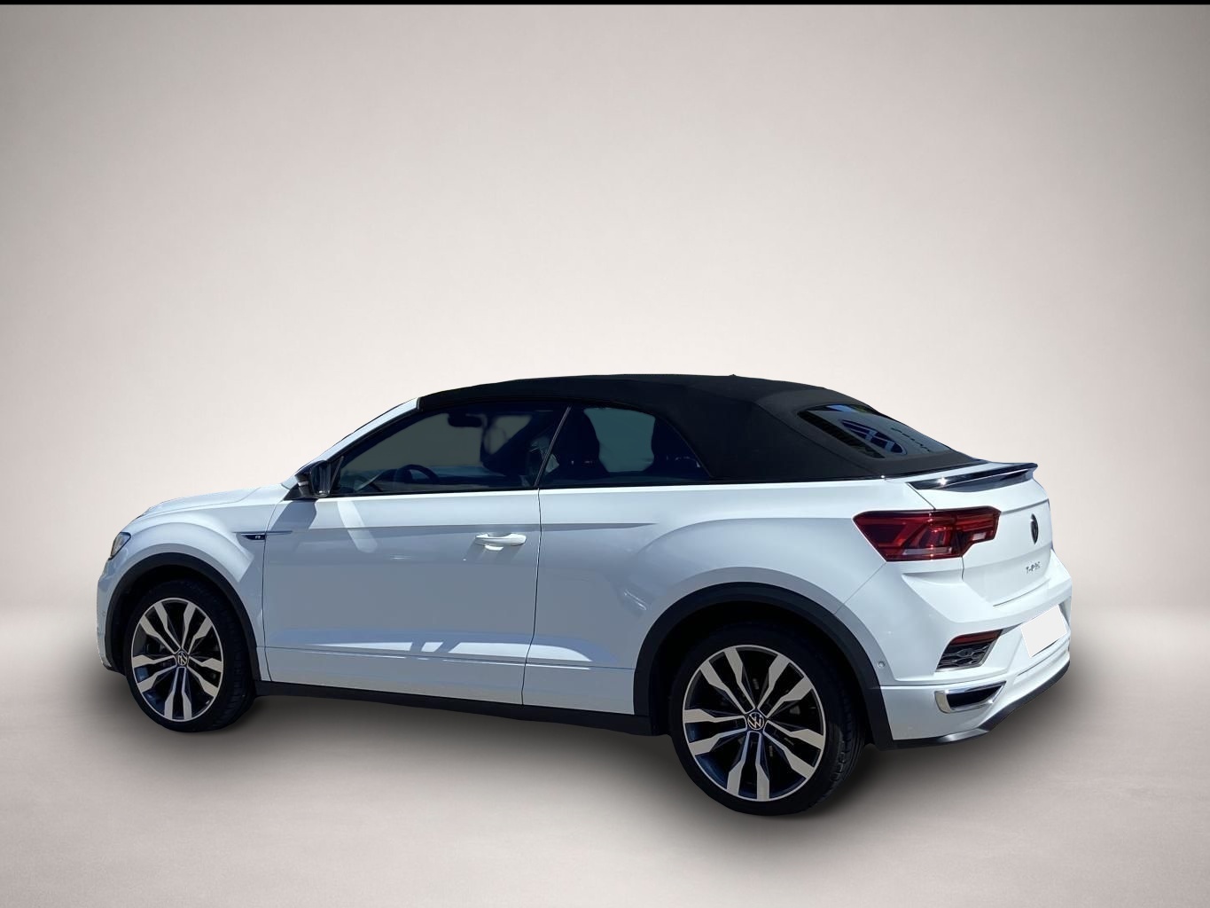 Fotografie des Volkswagen T-Roc CABRIO 1.5 TSI DSG R-LINE AHK+APP-CONNECT+