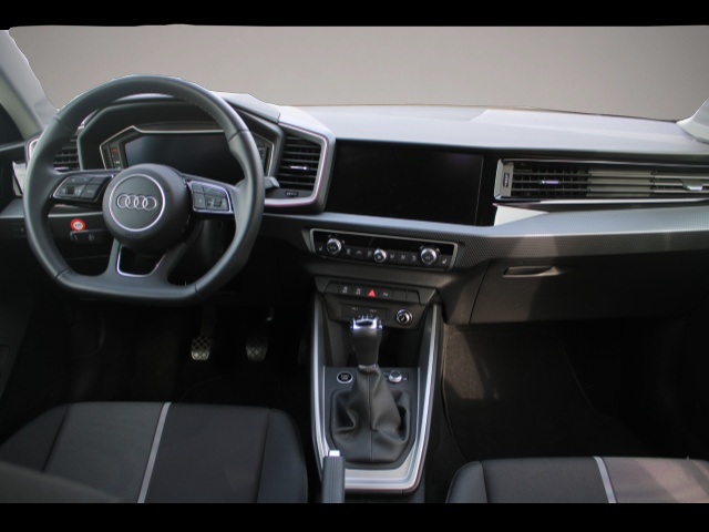 Bild 4 Audi A1 Sportback 25 TFSI advanced Einparkhi/Multilen