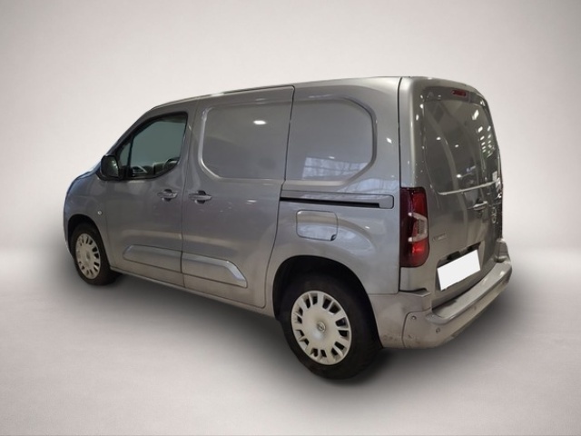 Bild 3 Opel Other Combo Cargo Navi LED SHZ LenkradHZG Totwinkelass
