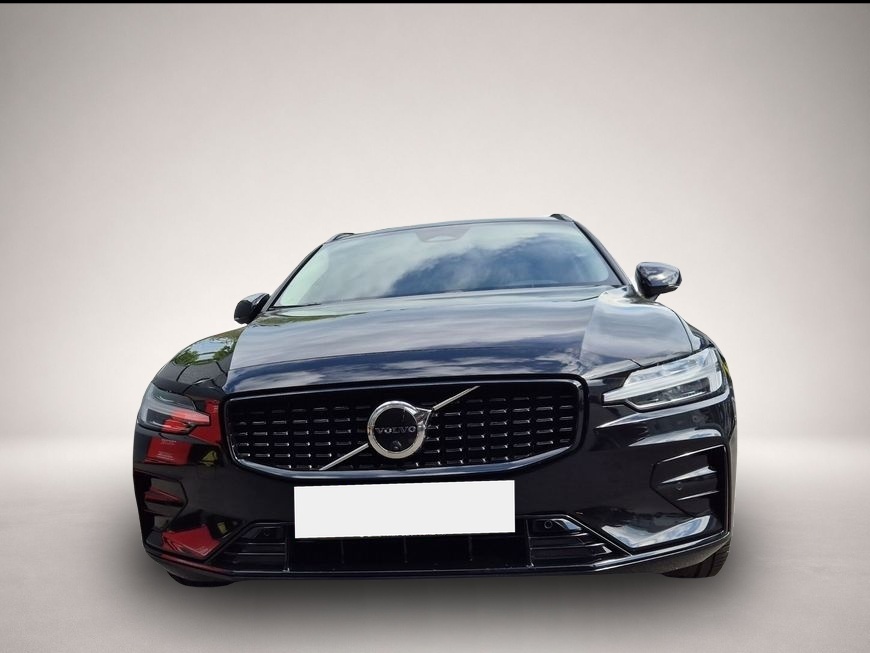 Fotografie 2 des Volvo V60 B4 B DKG Plus Dark Pano*360°View*HuD*Mj.26