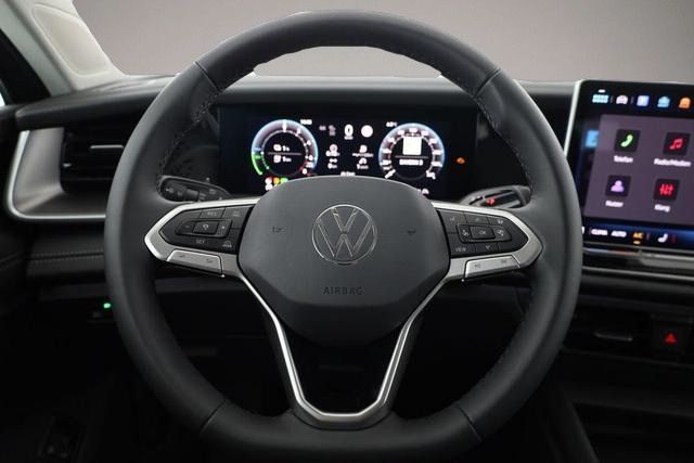 Fotografie 4 des Volkswagen Tayron 1.5 TSI eHybrid 150 kW Life Tayron 1.5 eHybrid .