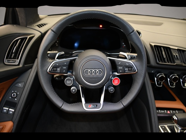 Bild 5 Audi quattro R8 Coupe 5.2 FSI quattro performance