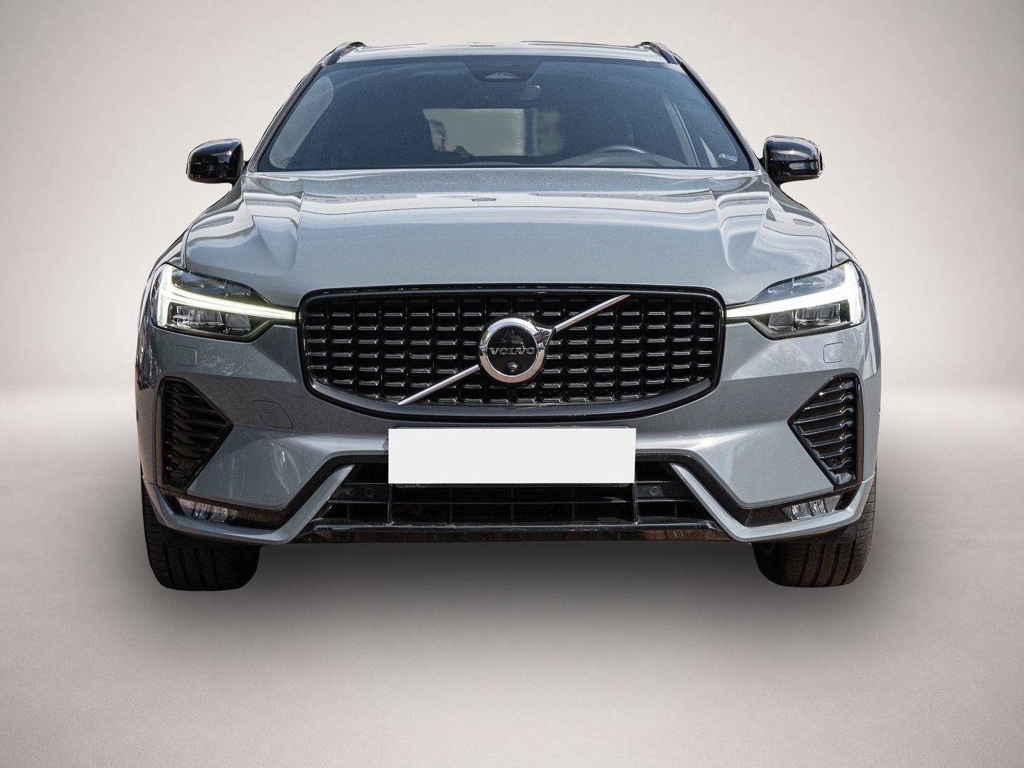 Fotografie 3 des Volvo XC60 Plus Dark 2WD StandHZG Leder Digitales Cock