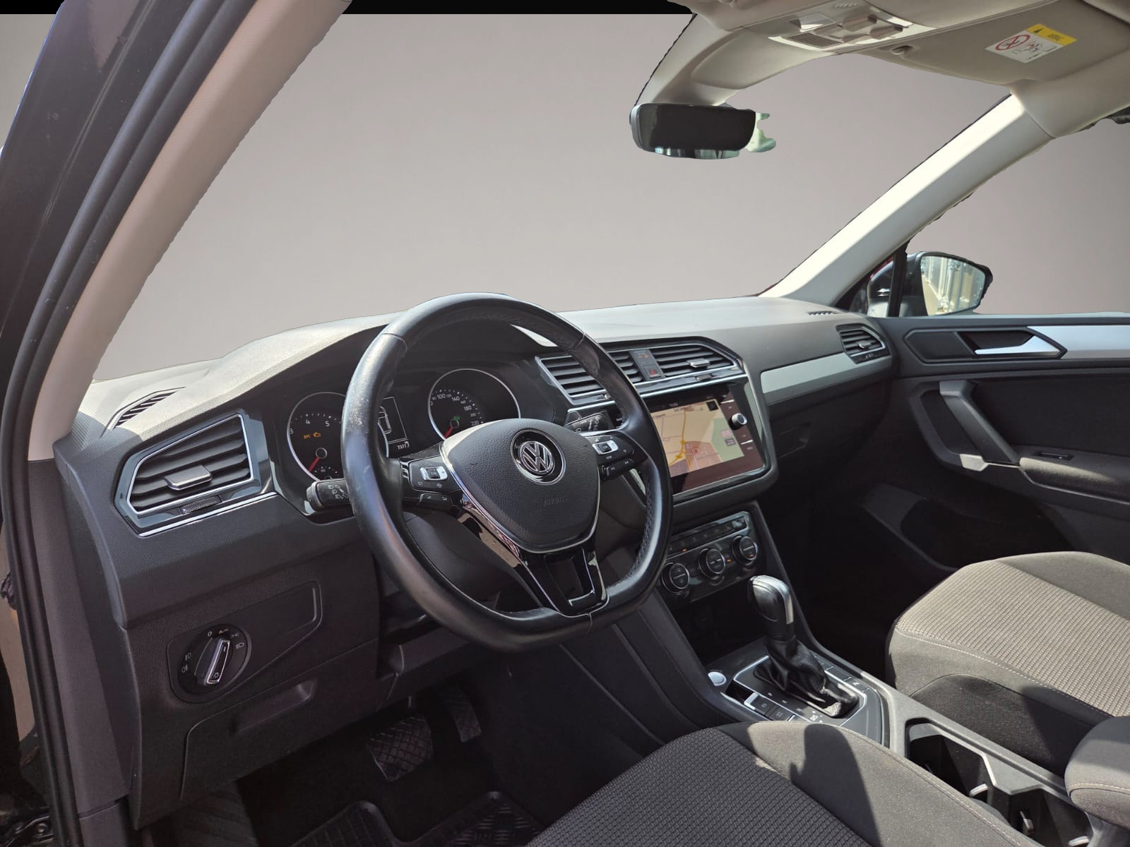 Bild 4 Volkswagen Tiguan TSI 1.5 Trendline NAV LED Tempomat LM