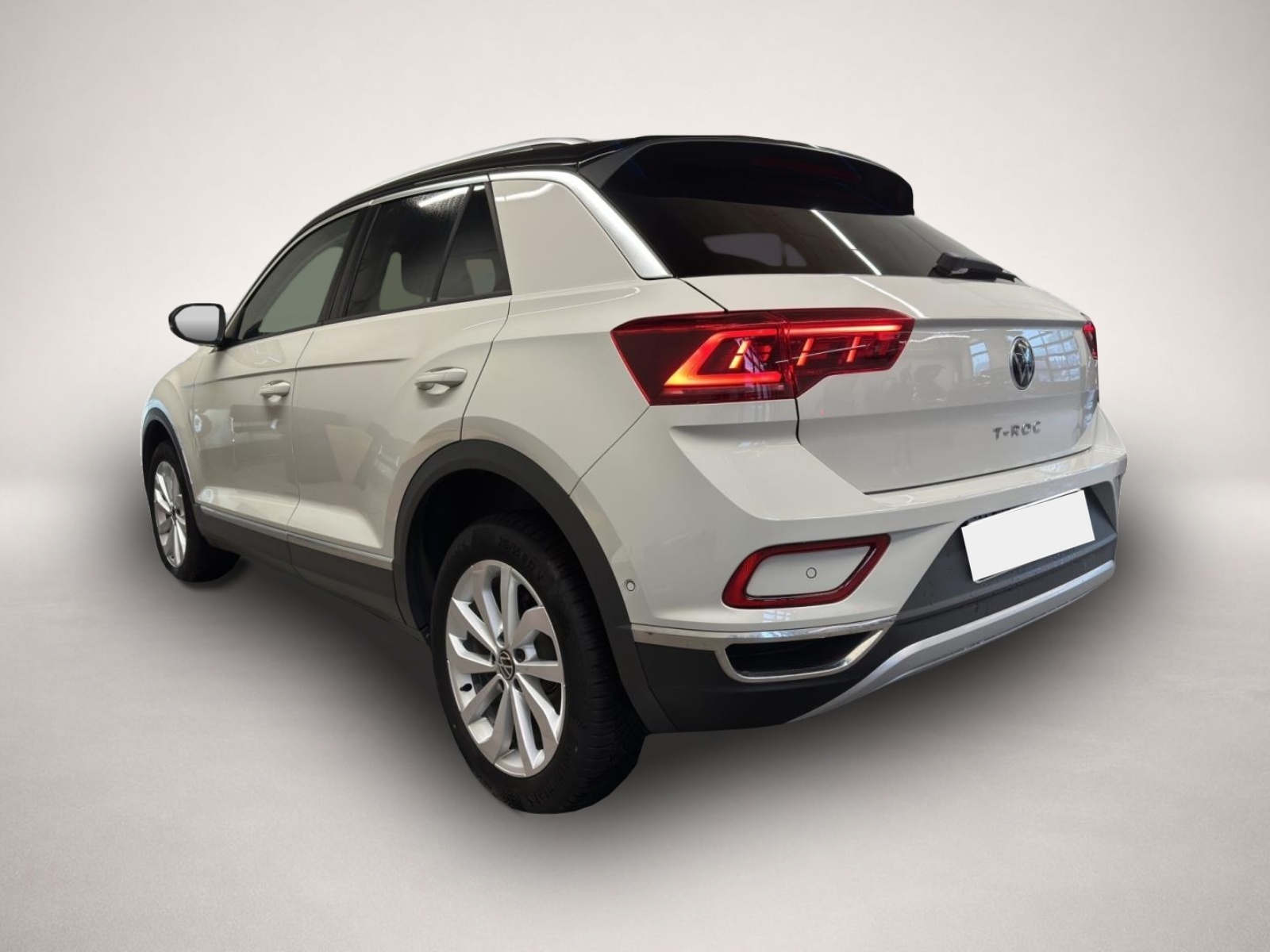Bild 4 Volkswagen T-Roc 1.5 TSI DSG Style AHK IQ.LIGHT KAMERA NAVI