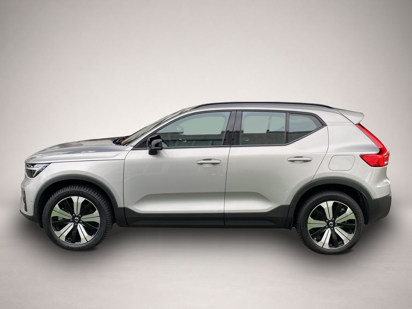 Bild 2 Volvo XC40 P8 Twin Ultimate Recharge Pure Electric ACC