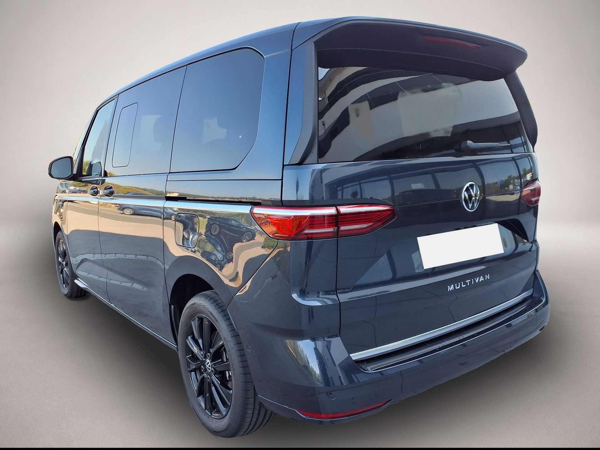 Bild 2 Volkswagen T7 Multivan Volkswagen Style KÜ 2.0 TDI 110 kW