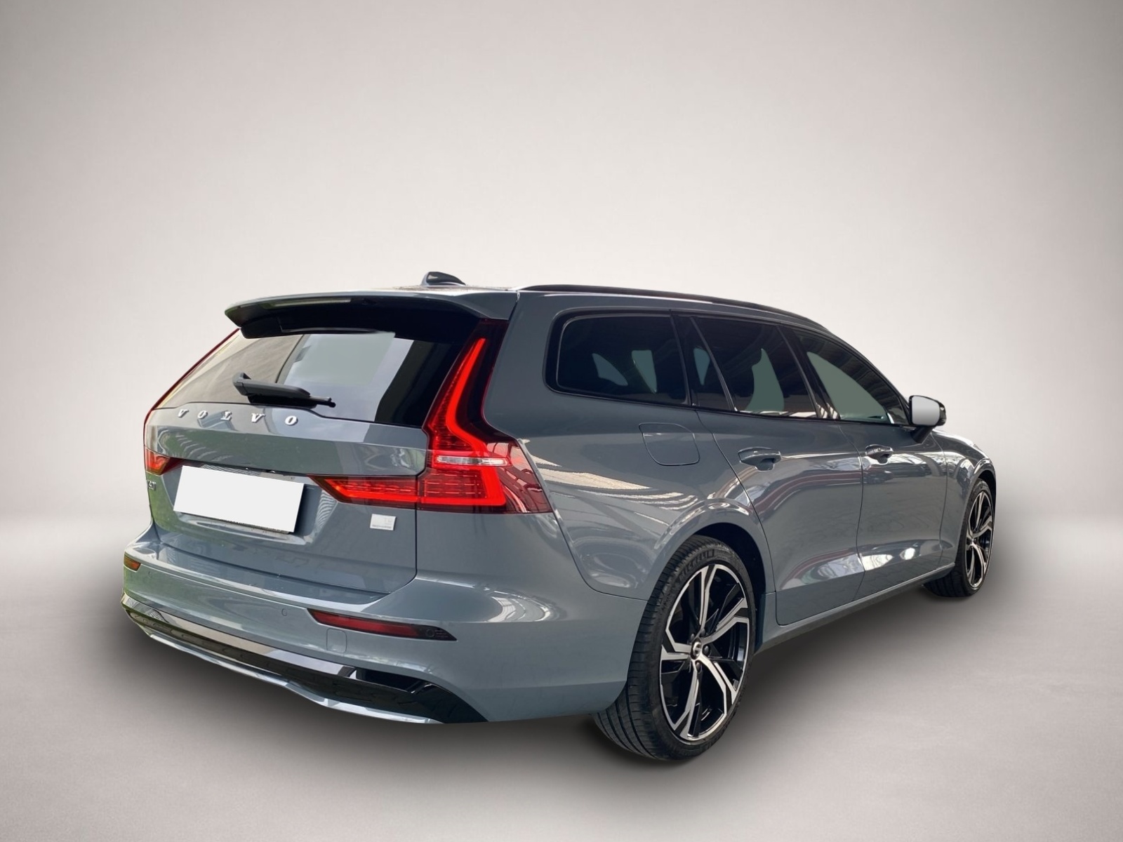 Bild 5 Volvo V60 Kombi T8 Plus Dark Recharge WiPa*SitzHzg*LED