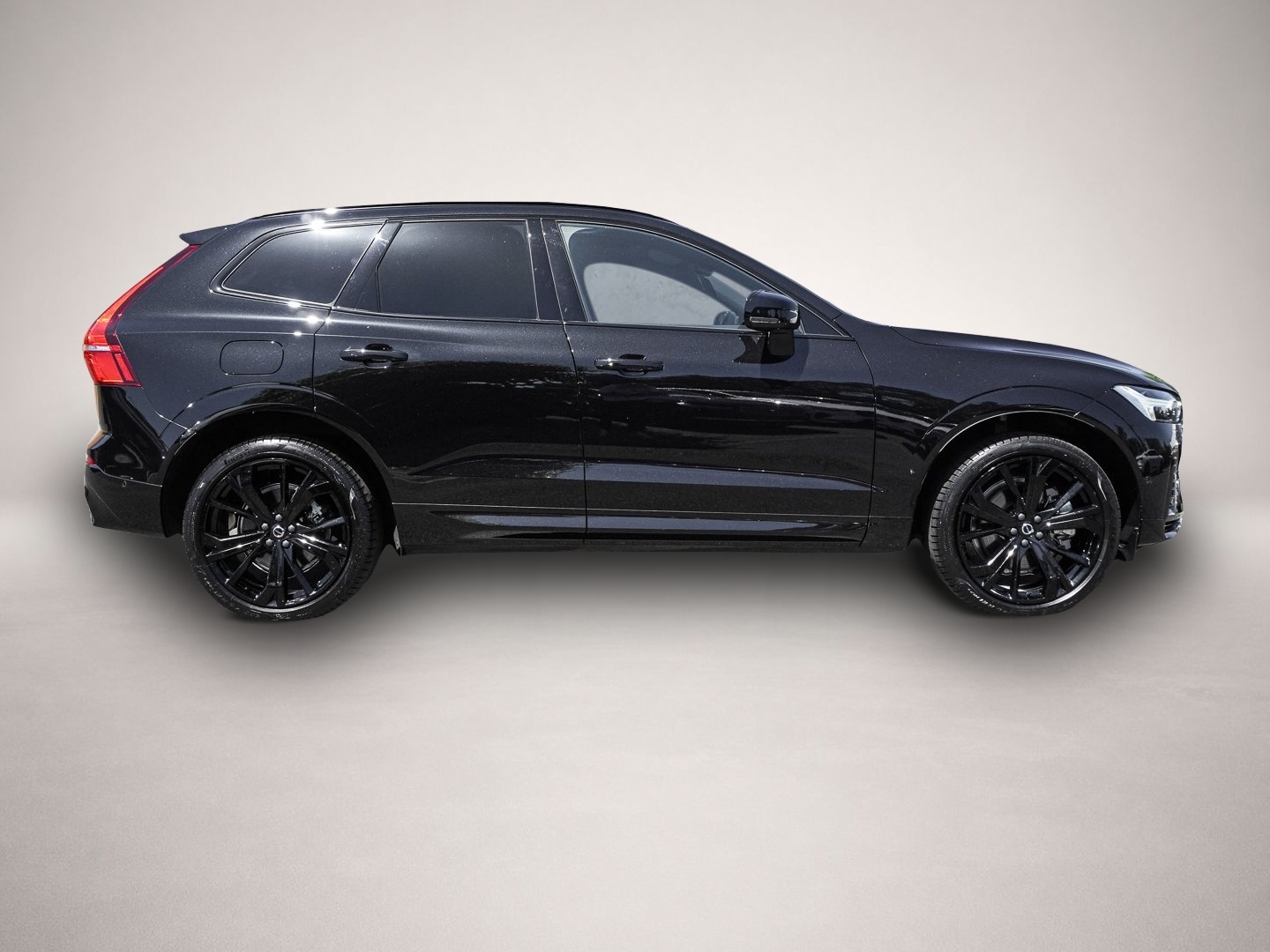 Fotografie 4 des Volvo XC60 T8 AWD Ultra Black Ed. Plug-In AHK Pano 360