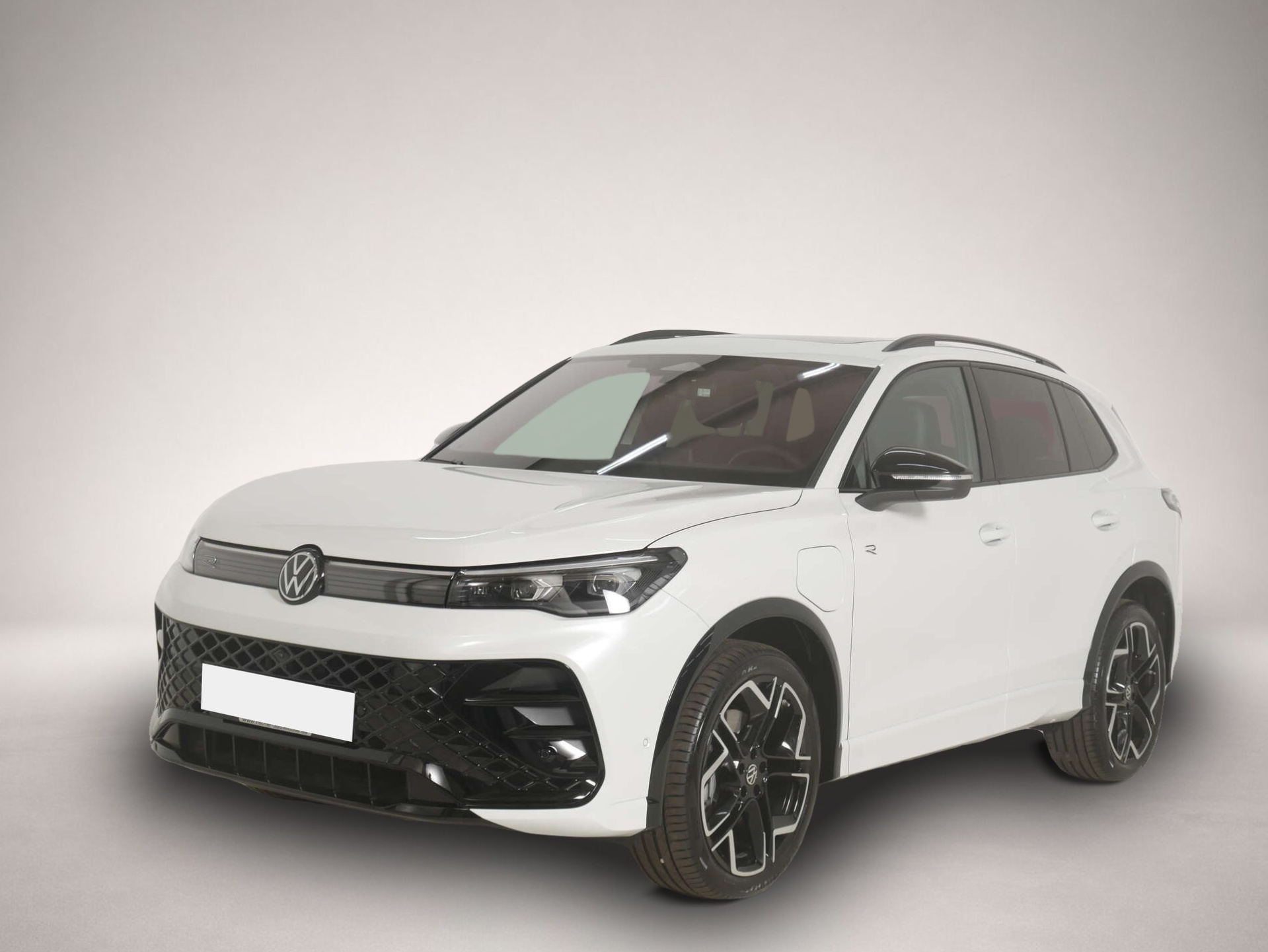 Fotografie Volkswagen Tiguan 1.5 eHybrid R-Line Black Style