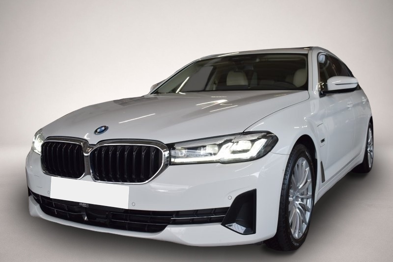 BMW 530 530e Touring LED NAVI LEDER ACC Travel Paket - Bild 1