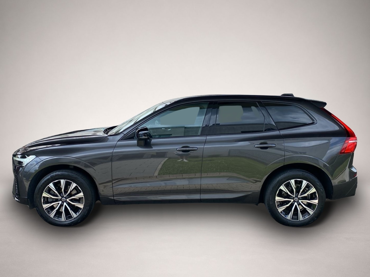 Bild 2 Volvo XC60 B4 (Diesel) Plus Dark LED+Navi+SHZ+Winterp.