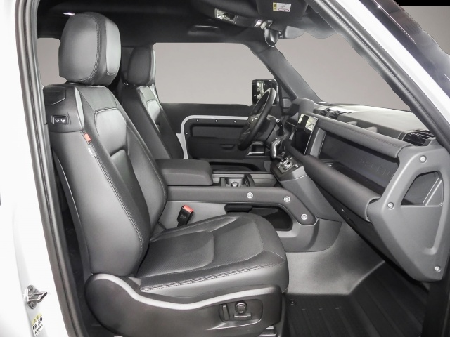 Fotografie 2 des Land Rover Defender 90 X-Dynamic SE D200 Mild-Hybrid EU6d A