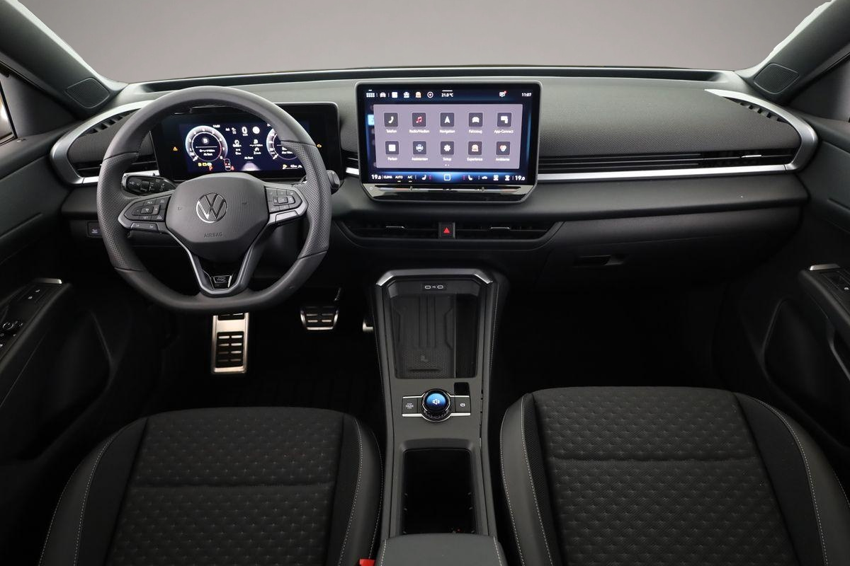 Bild 5 Volkswagen T-Roc 1.5 eTSI DSG R-LINE Black, neues Modell, 1