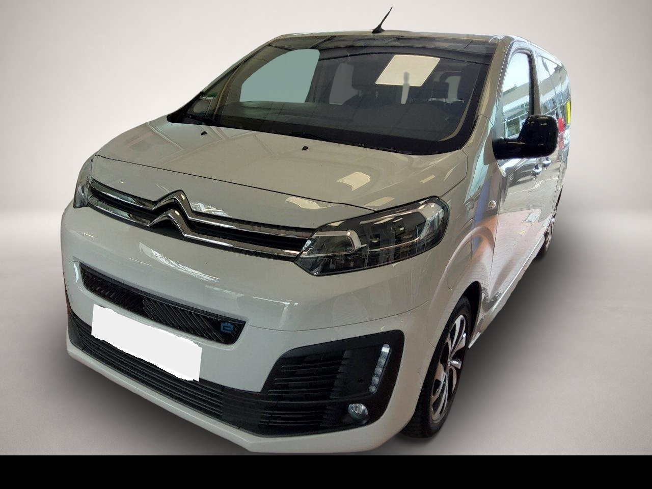 Vehicle image 0