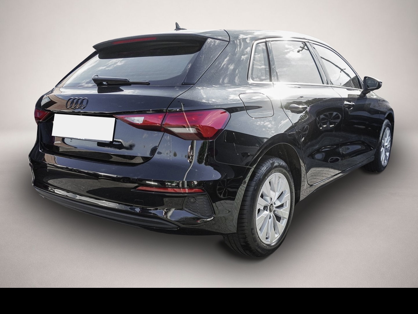 Bild 3 Audi A3 Sportback 40 TFSIe S-tronic Pano Virtuell Nav