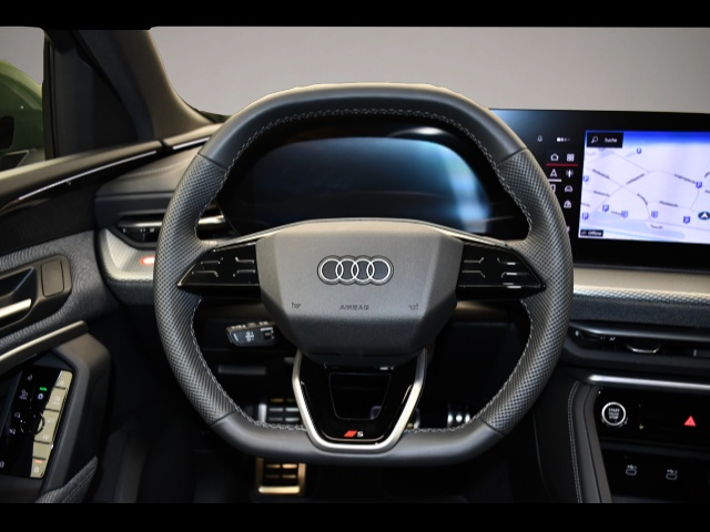Fotografie 5 des Audi Q5 Sportback 2.0 TFSI S tronic AHK/Interieur S l