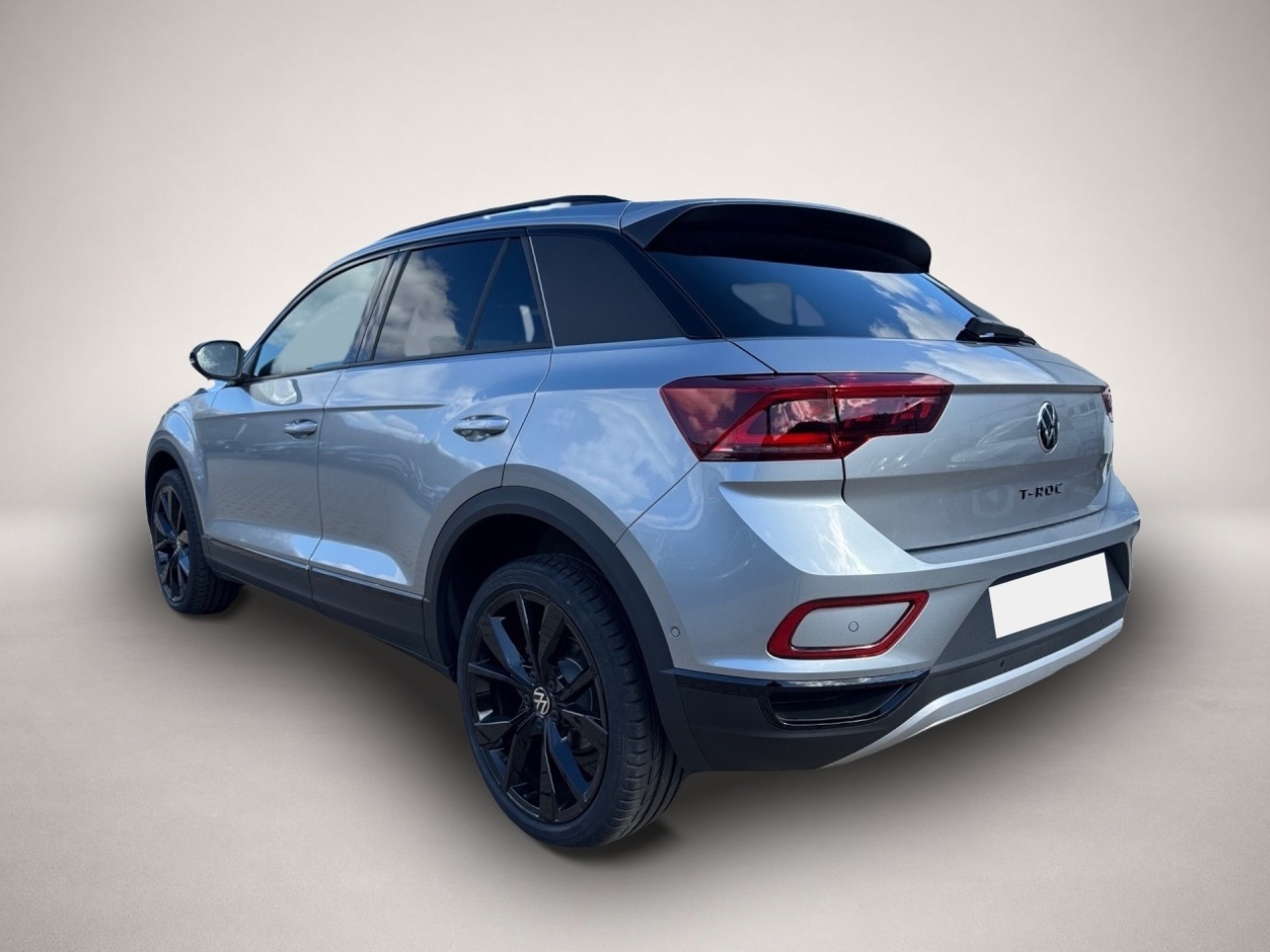 Bild 4 Volkswagen T-Roc Black Edition 1.5TSI DSG MATRIX+PANO+19Alu