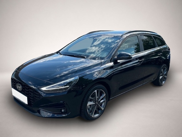 Fotografie Hyundai i30 FL Kombi (MY25) 1.5 T-GDI (140 PS) 48V 7-DCT
