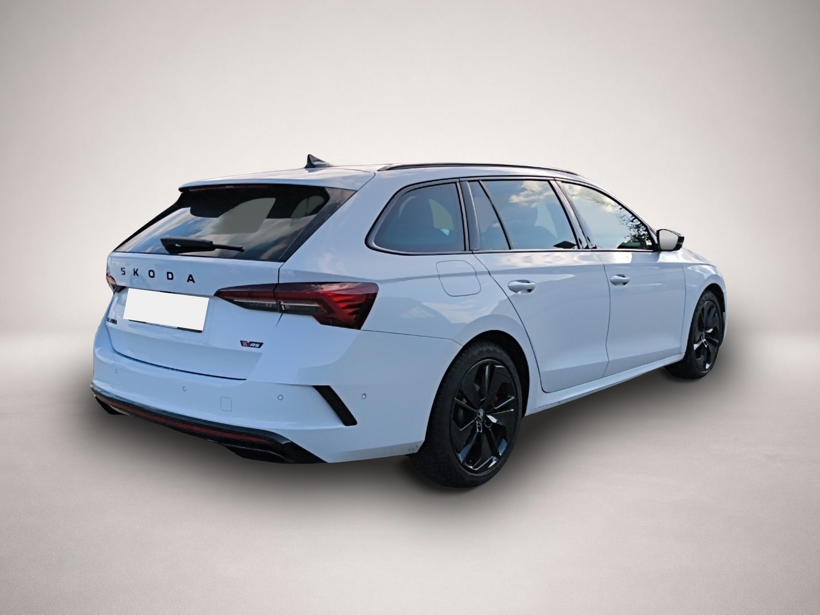 Fotografie des Skoda Octavia Combi 2.0 TSI DSG RS HEAD UP MATRIX NAVI