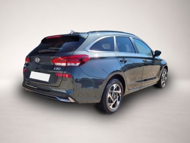 Bild 4 Hyundai i30 Kombi 1.6 T-GDI 150PS Automatik Trend Sitz.