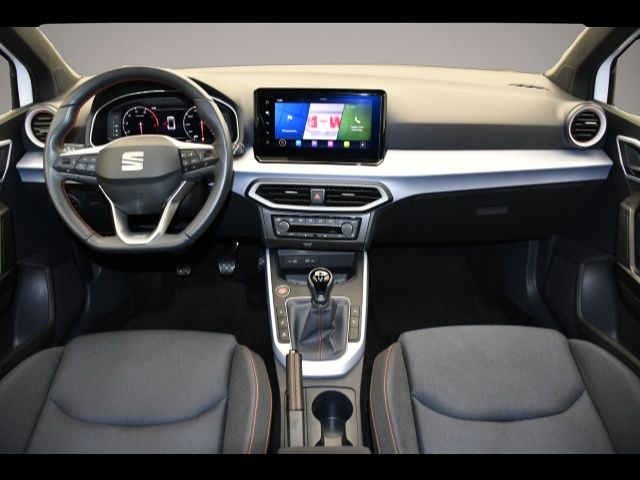 Fotografie des Seat Arona 1.0 TSI FR Rückfahrkam/LED/Navi