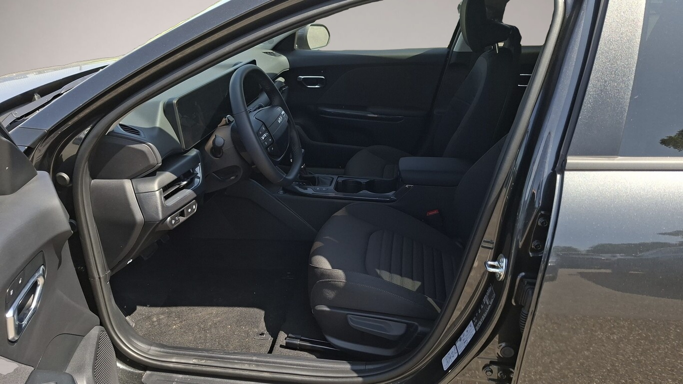 Bild 5 Kia K4 SW Vision DCT ACC LED Nav SHZ PrivG Kam Keyl