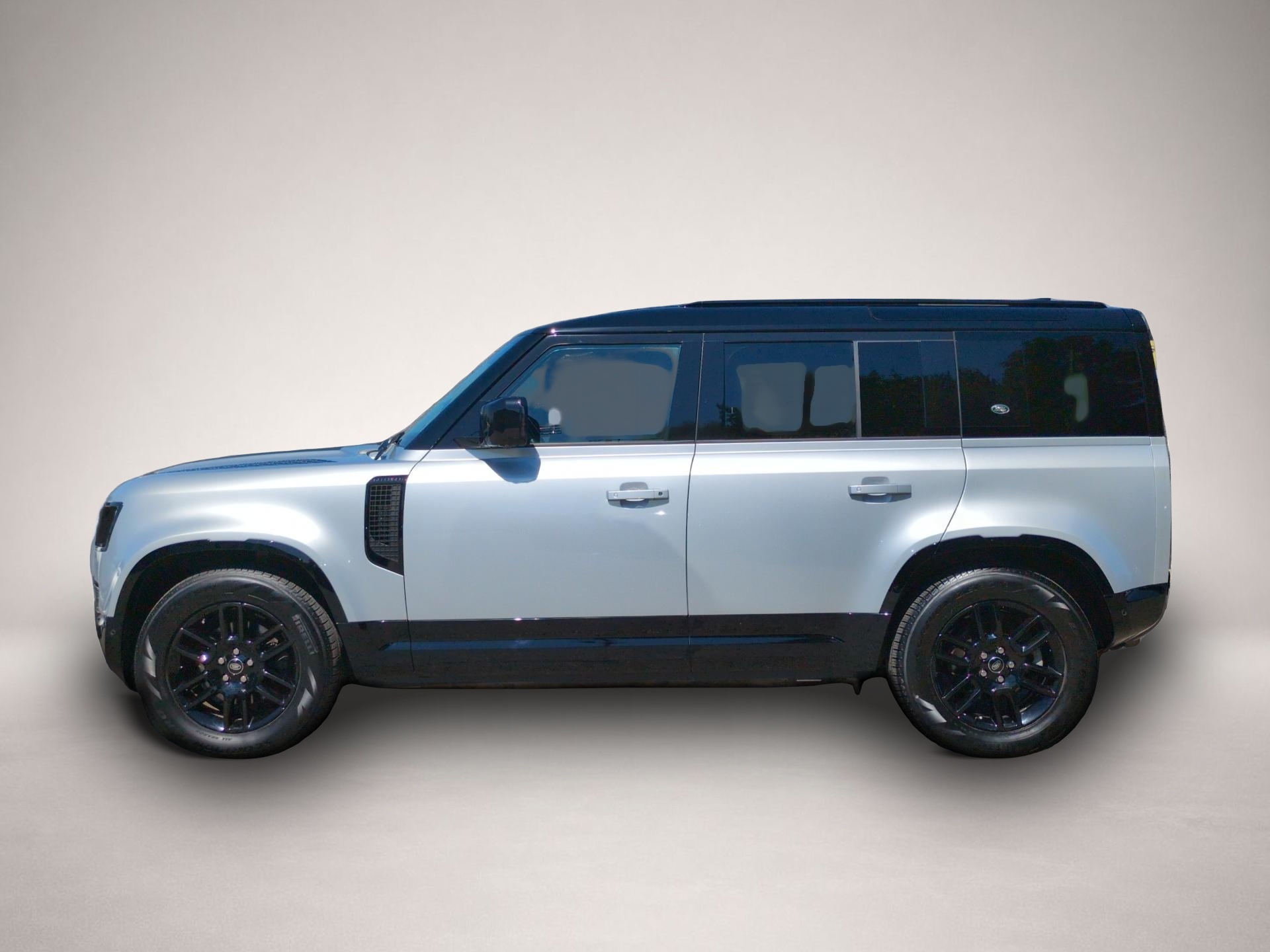 Bild 2 Land Rover Defender 110 D200 X-Dynamic SE AHK Winter-P. Nav